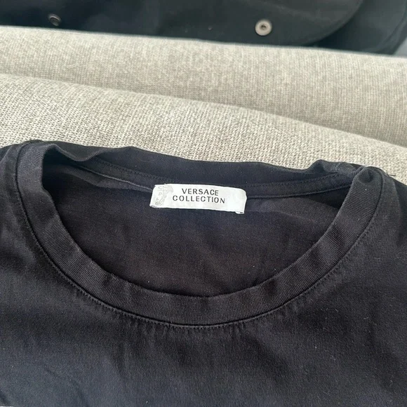 Versace tee - Picture 3 of 4